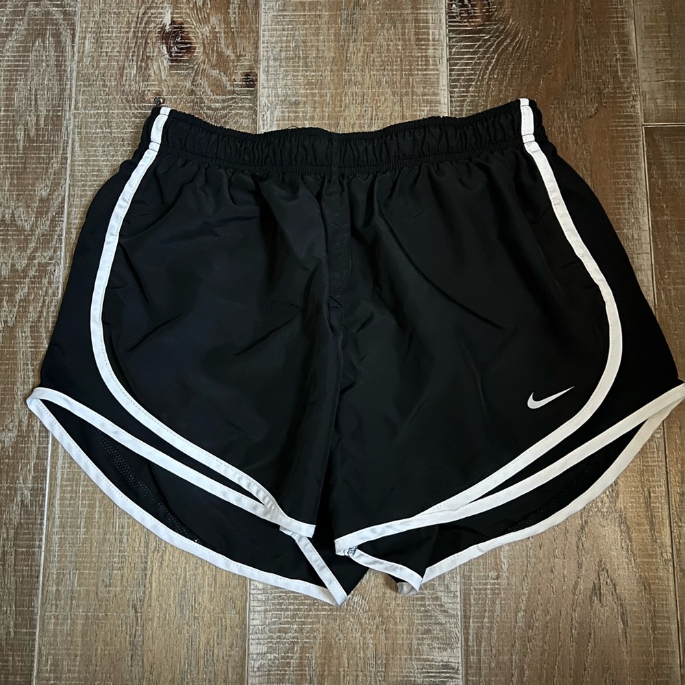 Nike Dri Fit Tempo Running Shorts - L